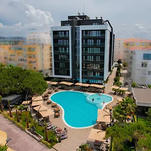 Supreme Hotel&spa Golem (Tirana)