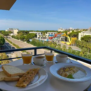 Savana Modern By The Sea Apartment