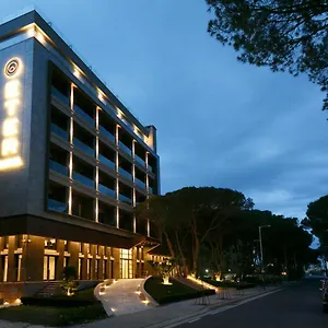 Eter Golem (Tirana)